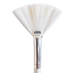 Solanie Fan Brush ΑΞΕΣΟΥΑΡ ΚΑΜΠΙΝΑΣ